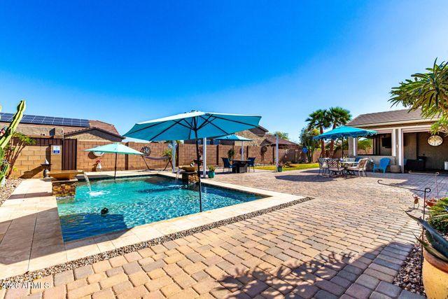 18360 W MONTECITO Avenue, Goodyear, AZ 85395