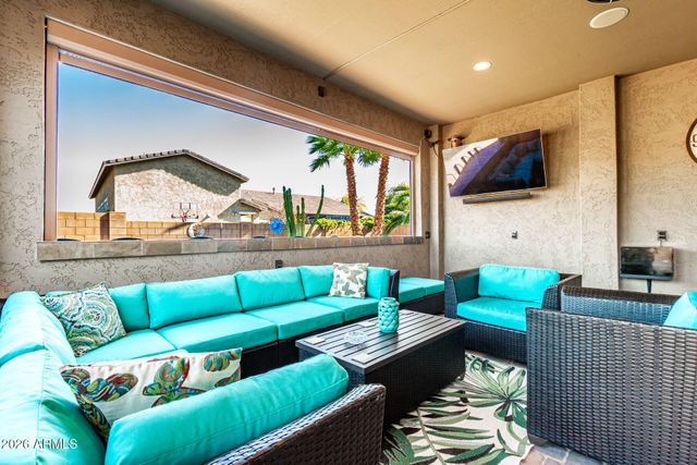 18360 W MONTECITO Avenue, Goodyear, AZ 85395