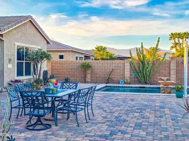 18360 W MONTECITO Avenue, Goodyear, AZ 85395