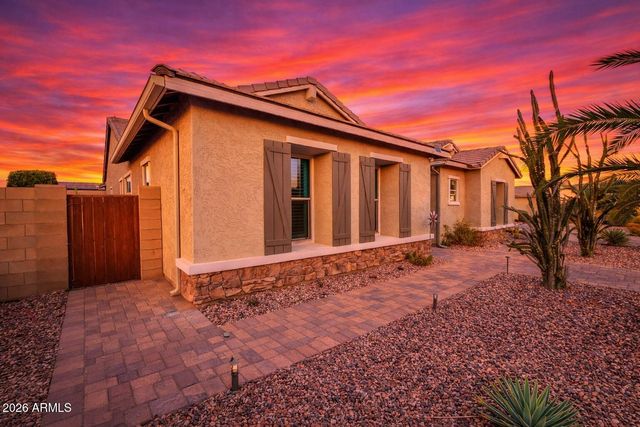 18360 W MONTECITO Avenue, Goodyear, AZ 85395