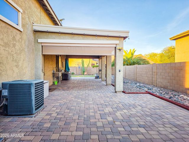 18360 W MONTECITO Avenue, Goodyear, AZ 85395