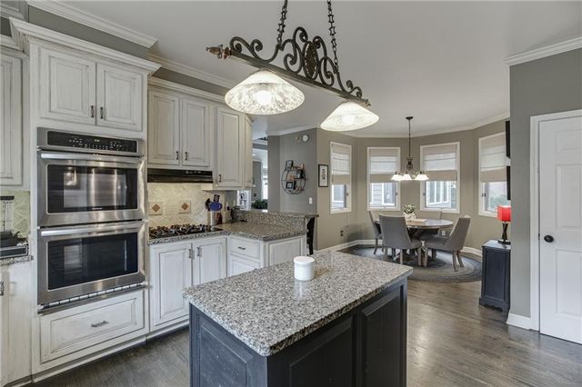 5332 Candleberry Drive SW, Lilburn, GA 30047