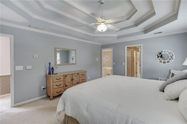 5332 Candleberry Drive SW, Lilburn, GA 30047