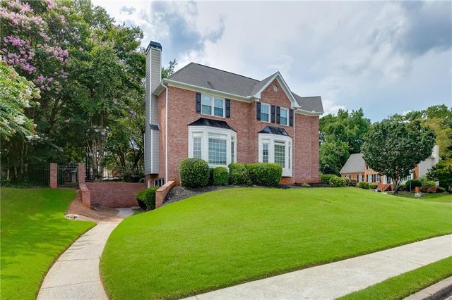 5332 Candleberry Drive SW, Lilburn, GA 30047