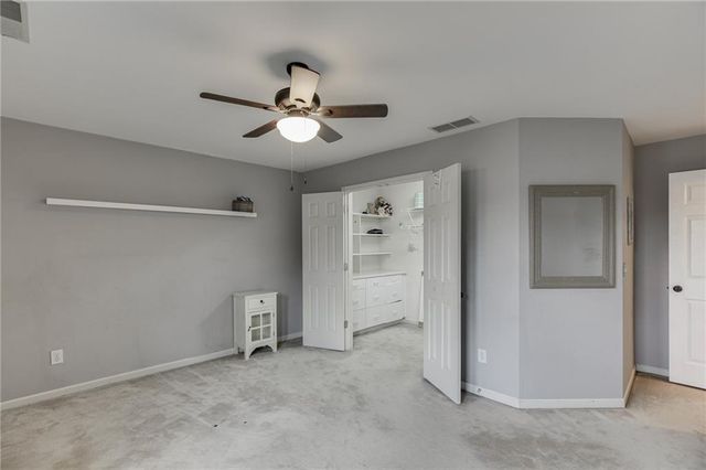 5332 Candleberry Drive SW, Lilburn, GA 30047