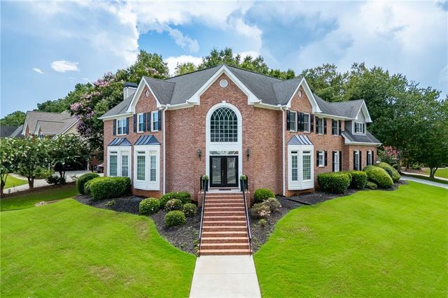 5332 Candleberry Drive SW, Lilburn, GA 30047