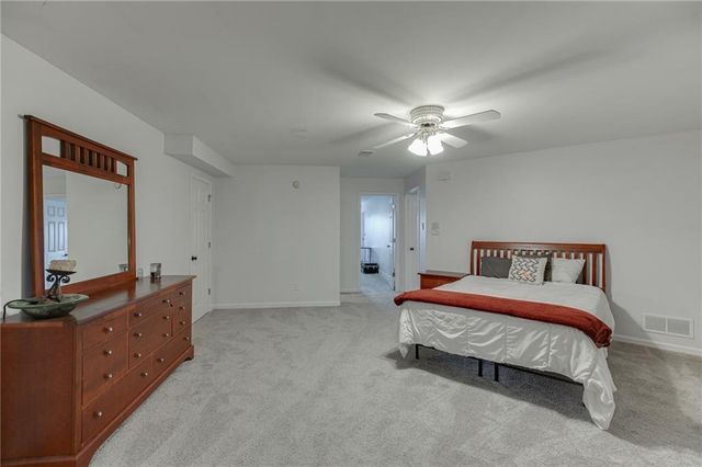 5332 Candleberry Drive SW, Lilburn, GA 30047