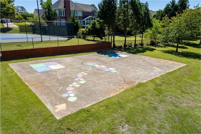5332 Candleberry Drive SW, Lilburn, GA 30047
