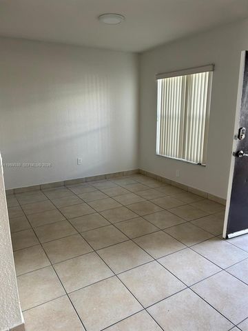 128 W 21st St 102, Hialeah, FL 33010