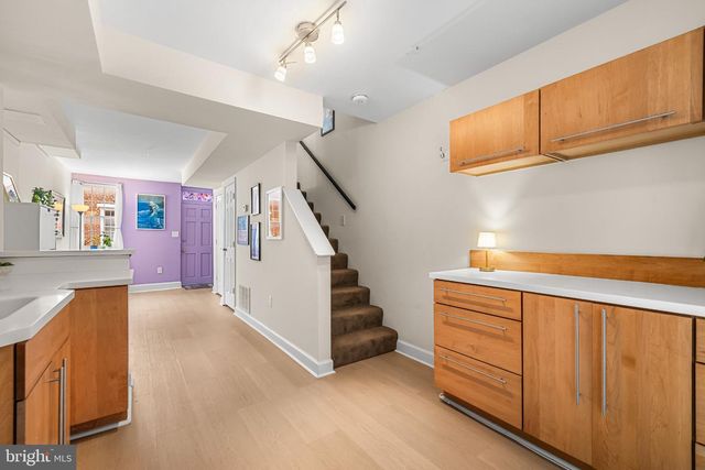 5 E HAMBURG ST, Baltimore, MD 21230