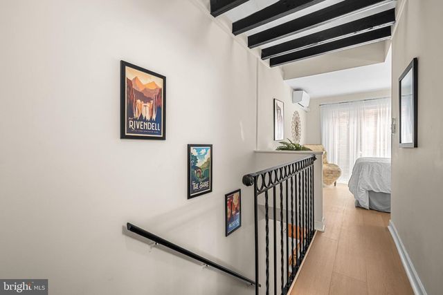 5 E HAMBURG ST, Baltimore, MD 21230