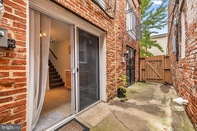 5 E HAMBURG ST, Baltimore, MD 21230