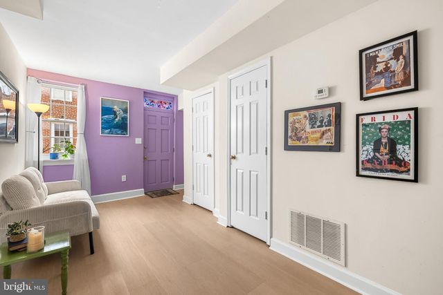 5 E HAMBURG ST, Baltimore, MD 21230