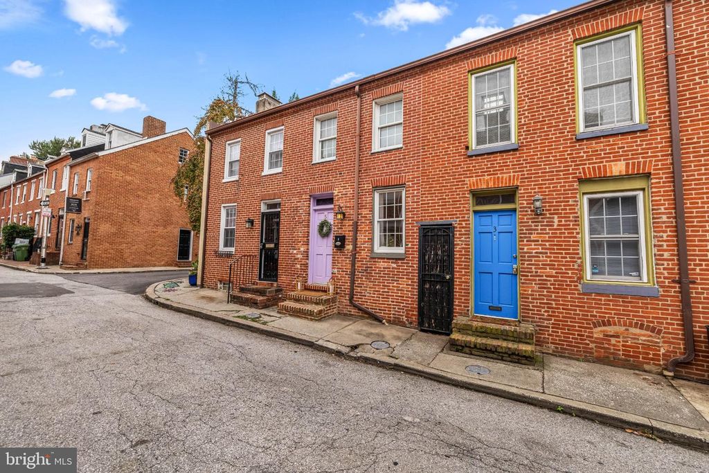 5 E HAMBURG ST, Baltimore, MD 21230