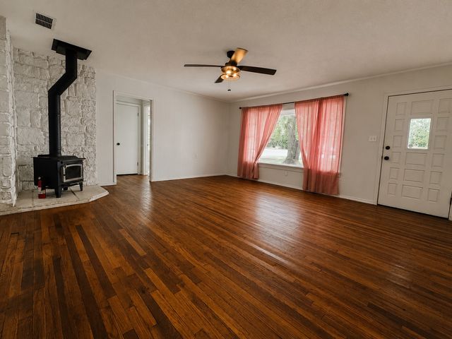 1107 N Ollie Street, Stephenville, TX 76401