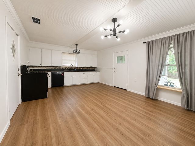 1107 N Ollie Street, Stephenville, TX 76401