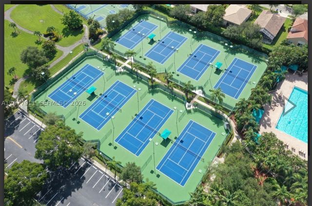 1532 NW 133rd Ave, Pembroke Pines, FL 33028
