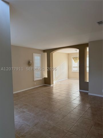 1532 NW 133rd Ave, Pembroke Pines, FL 33028