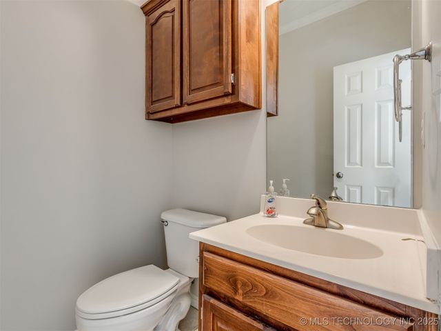 29367 E 28th Street, Broken Arrow, OK 74014