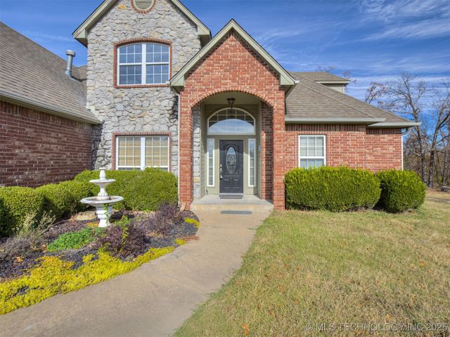 29367 E 28th Street, Broken Arrow, OK 74014