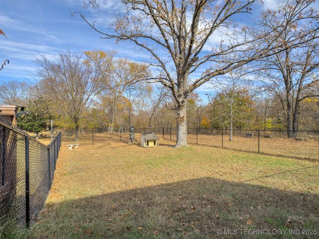 29367 E 28th Street, Broken Arrow, OK 74014