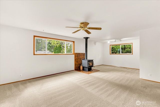 8602 Maple Lane, Edmonds, WA 98026