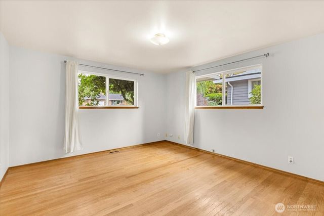 8602 Maple Lane, Edmonds, WA 98026