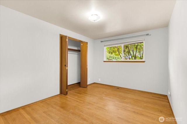 8602 Maple Lane, Edmonds, WA 98026