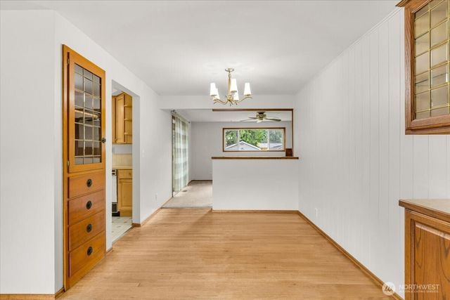 8602 Maple Lane, Edmonds, WA 98026