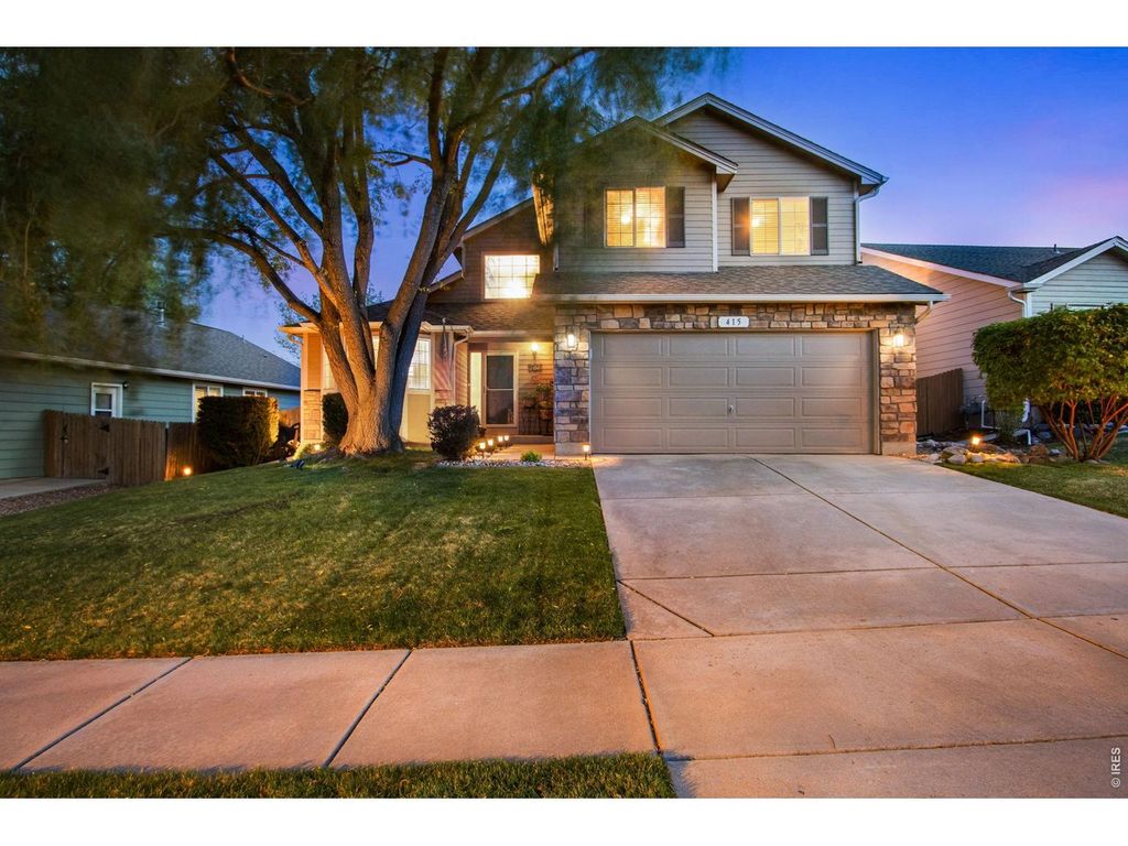 415 Peyton Dr, Fort Collins, CO 80525