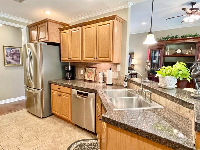 129 Pleasantwood Drive, Maumelle, AR 72113