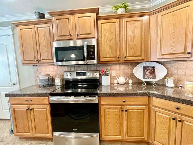 129 Pleasantwood Drive, Maumelle, AR 72113