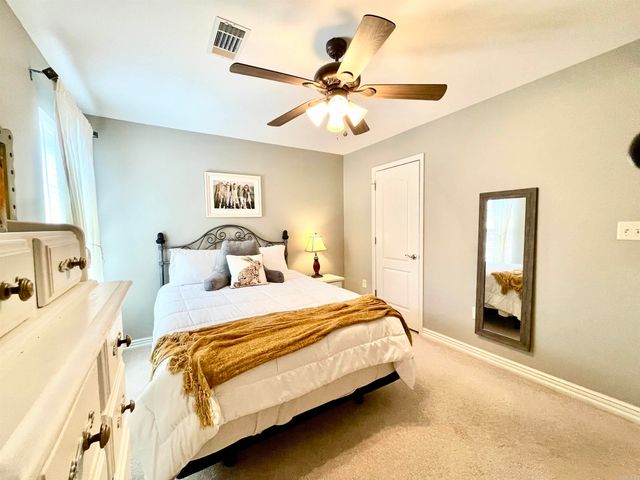 129 Pleasantwood Drive, Maumelle, AR 72113