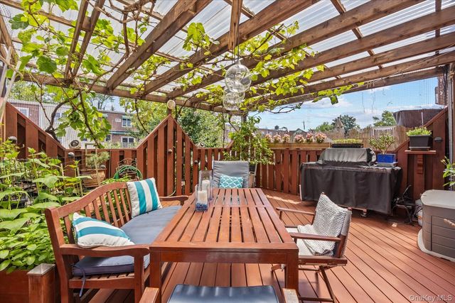 6361 76th Street, Middle Village, NY 11379