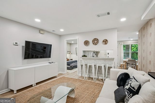 952A Edgewood Avenue NE, Atlanta, GA 30307