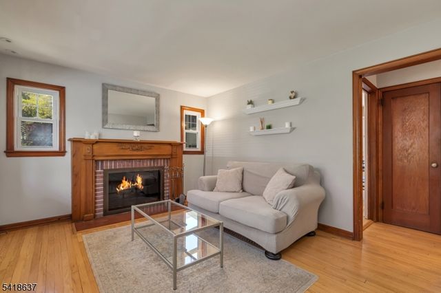 75 Hillside Ave, Berkeley Heights Twp., NJ 07922