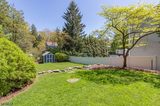 75 Hillside Ave, Berkeley Heights Twp., NJ 07922