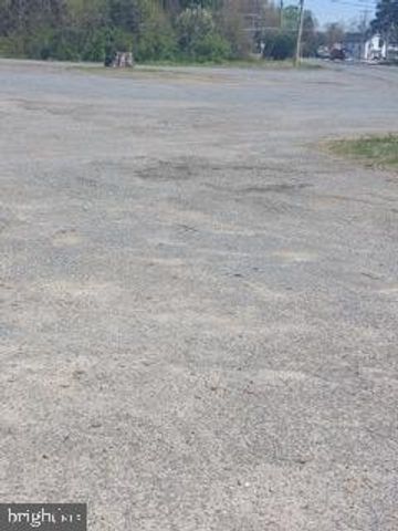 26511 LOVEVILLE RD, Mechanicsville, MD 20659