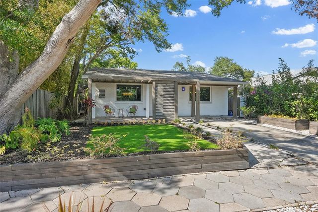 3027 BURLINGTON AVENUE N, St Petersburg, FL 33713