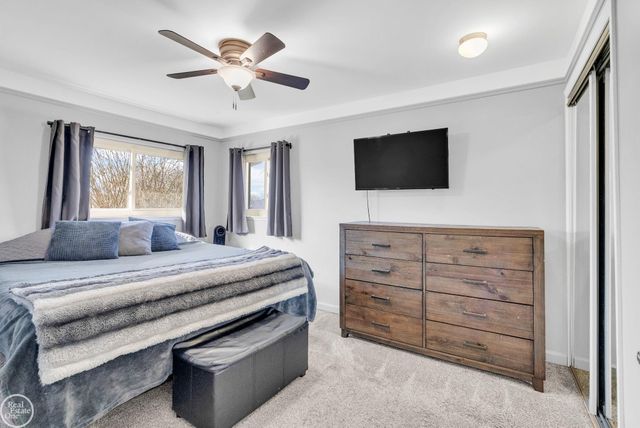 8133 Southfield Drive, Shelby Twp, MI 48316