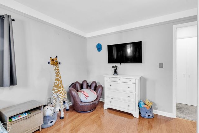 8133 Southfield Drive, Shelby Twp, MI 48316