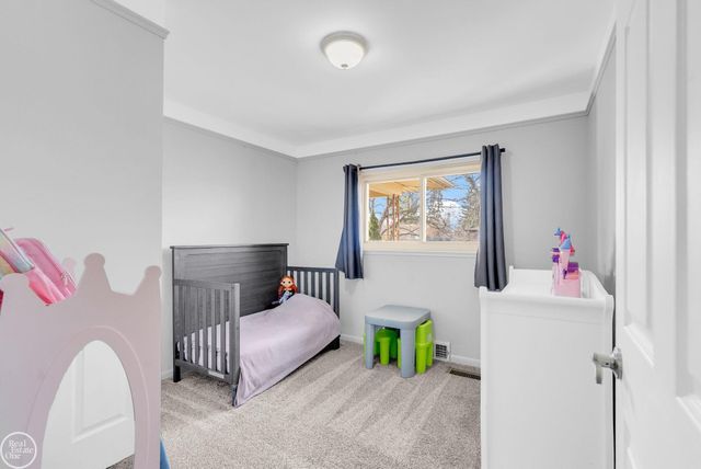 8133 Southfield Drive, Shelby Twp, MI 48316