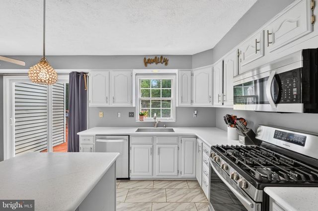 122 TORINGTON WAY, Newark, DE 19702