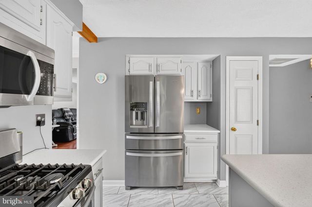 122 TORINGTON WAY, Newark, DE 19702