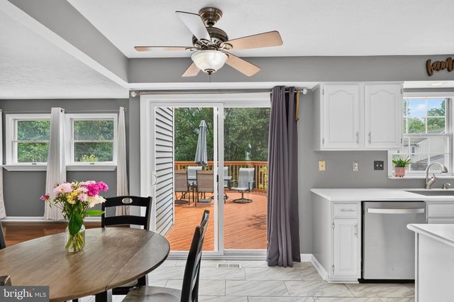 122 TORINGTON WAY, Newark, DE 19702