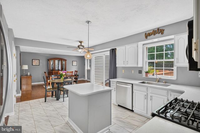 122 TORINGTON WAY, Newark, DE 19702