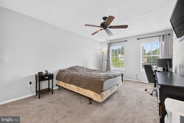 122 TORINGTON WAY, Newark, DE 19702