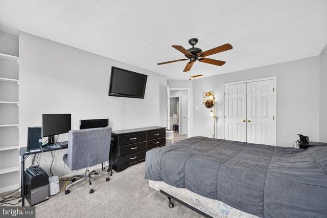 122 TORINGTON WAY, Newark, DE 19702