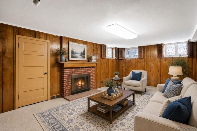 1651 Niagara Street, Denver, CO 80220