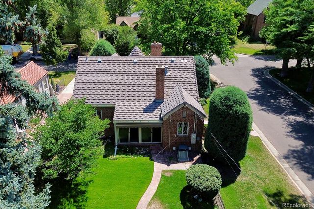 1651 Niagara Street, Denver, CO 80220